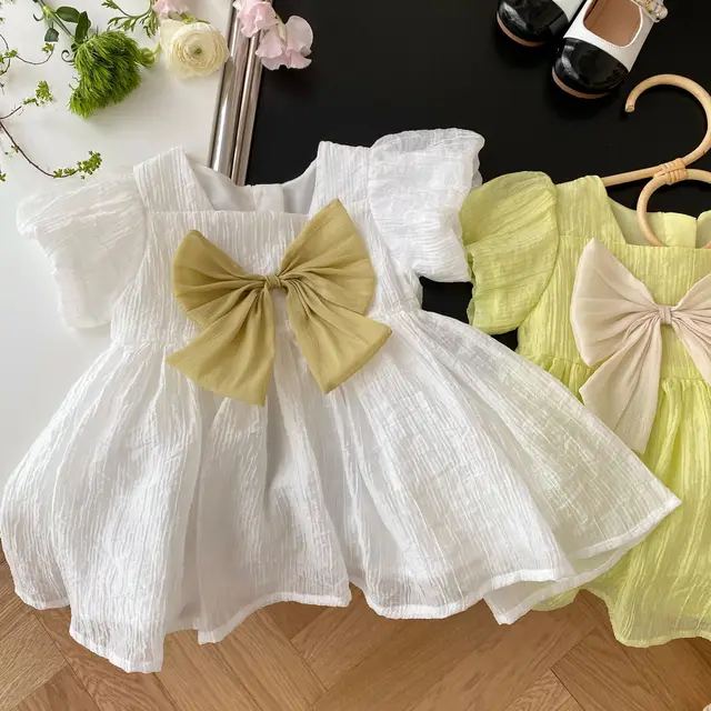 Bow-girl