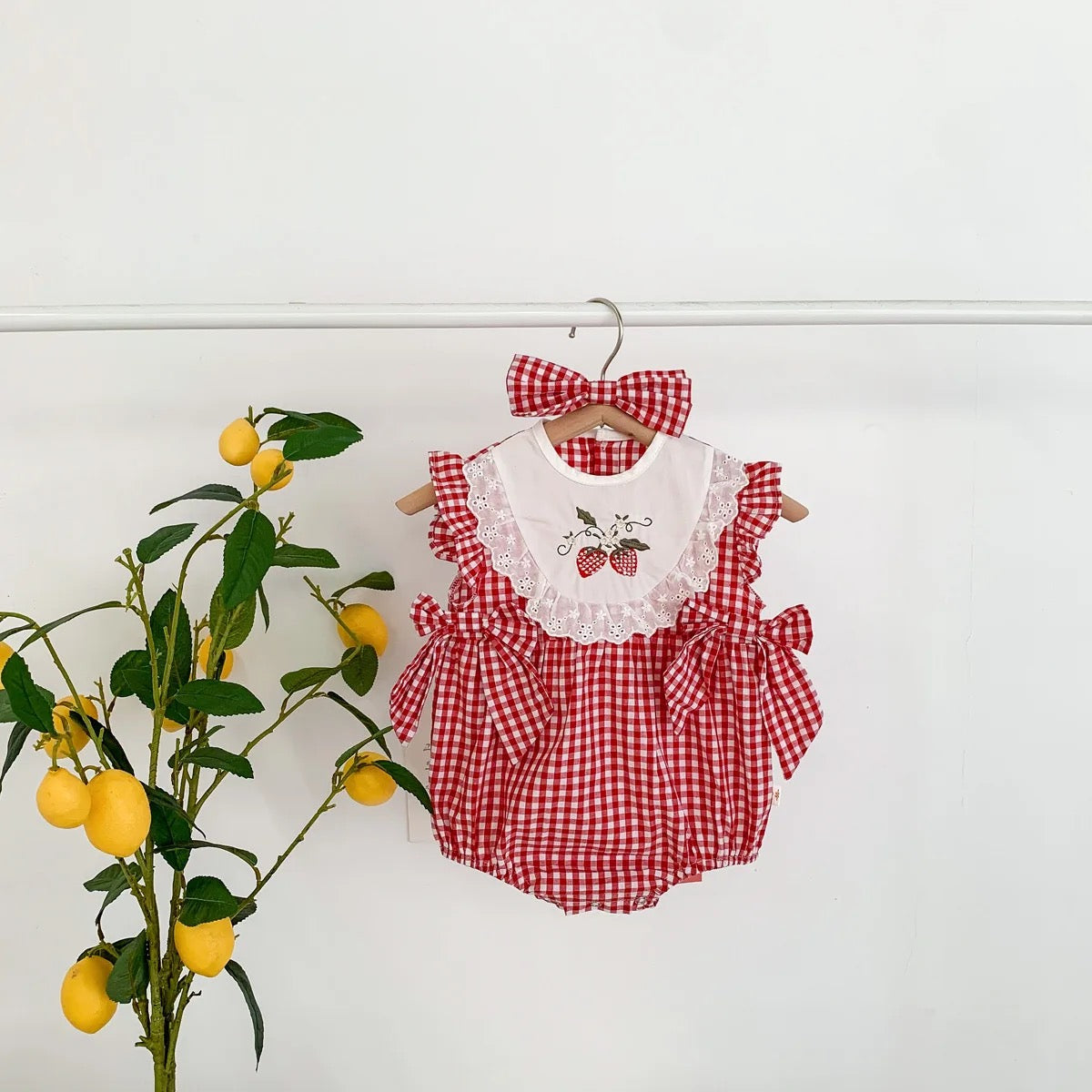 Strawberry cotton rompers
